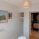Sangio - Lovely In Apartment
